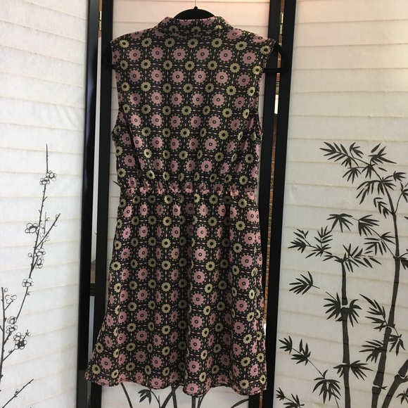 🎯4/$22 Anthropologie- Flouncy and pleated dress - Picture 7 of 8